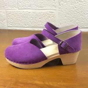 Size 39 Sven (No. 6) purple suede clogs mid heel